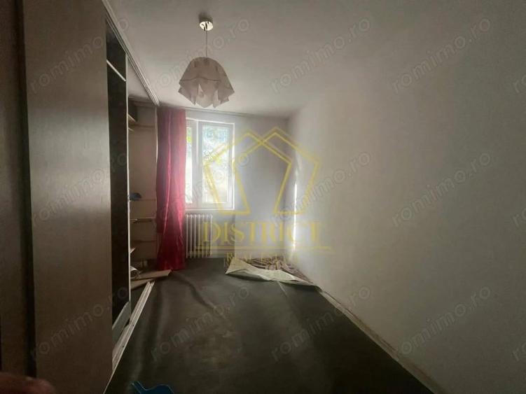 Garsoniera lumioasa I Take Ionescu - 4