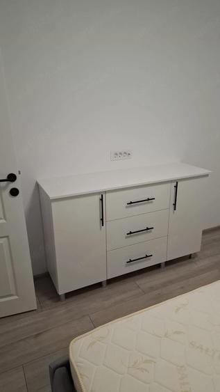 Inchiriez apartament cu 2 camere - 1