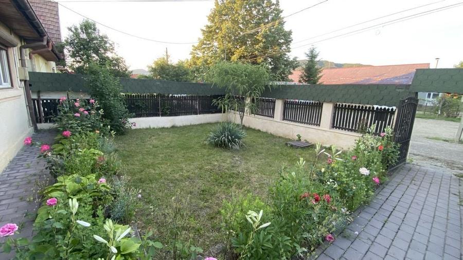 Casa de vanzare-oras Patarlagele - 3