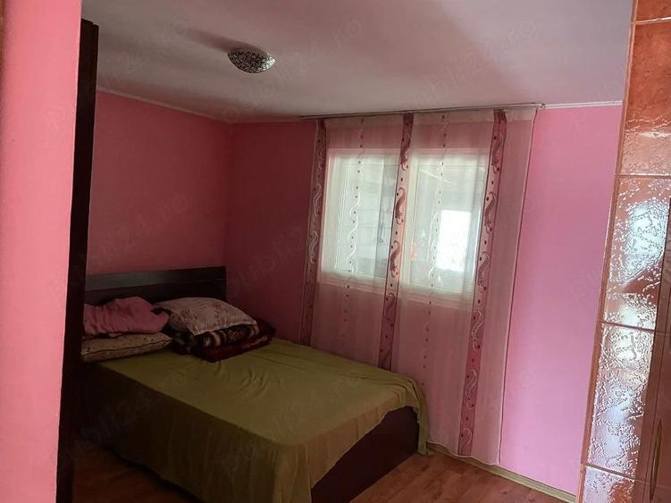 Persoana fizica vand Casa 3 camere si teren 2000 mp com. Schitu Duca - 8