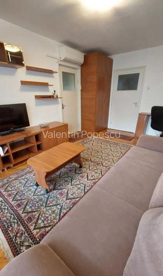 Apartament 2 camere, 50 mp, zona Piata Mercur Apartament 2 camere, 50 mp, zona Piata Mercur