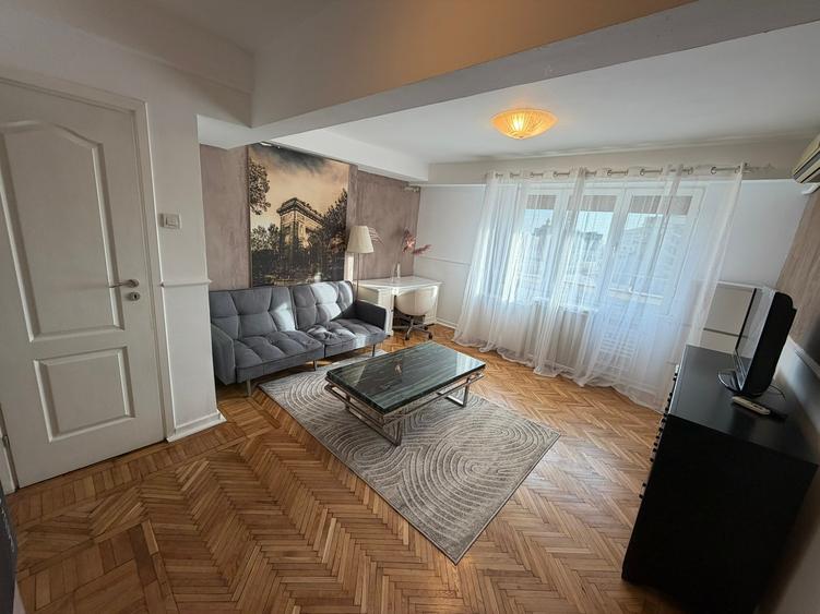 Calea Victoriei, apt 2 camere, mobilat, terasa, vedere superba, bloc solid - 4