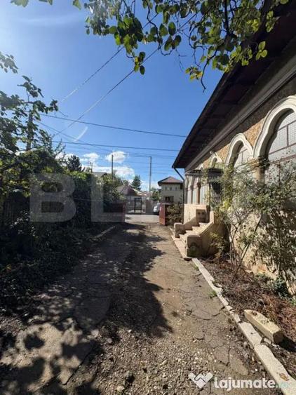 Casa de vanzare pentru renovare sau demolare zona pre - 4
