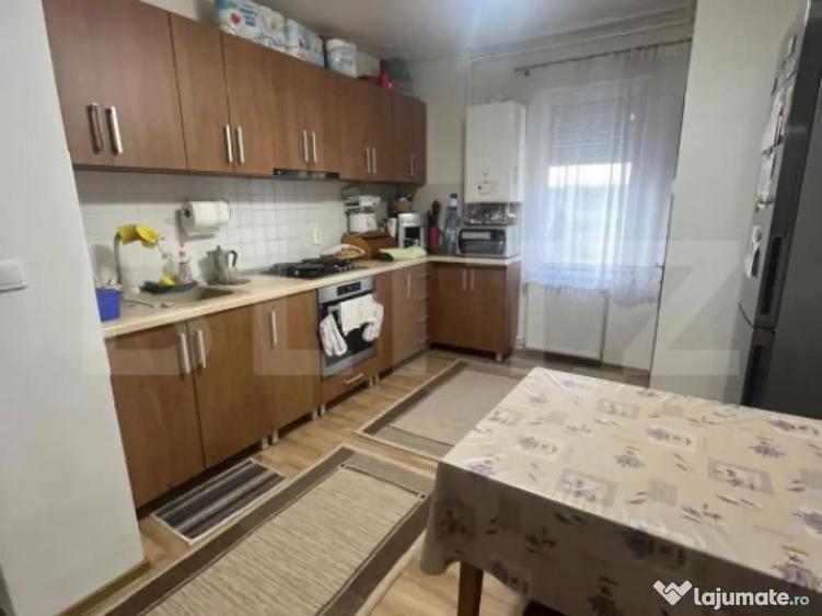 Apartament cu 3 camere, 70 mp utili, Sangeorgiu de Mure? - 8
