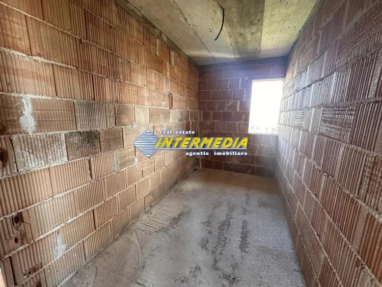 CASA LA ROSU i ALBA IULIA I 260 MP UTILI I TEREN 900 MP I TOATE UTILITATILE I - 11