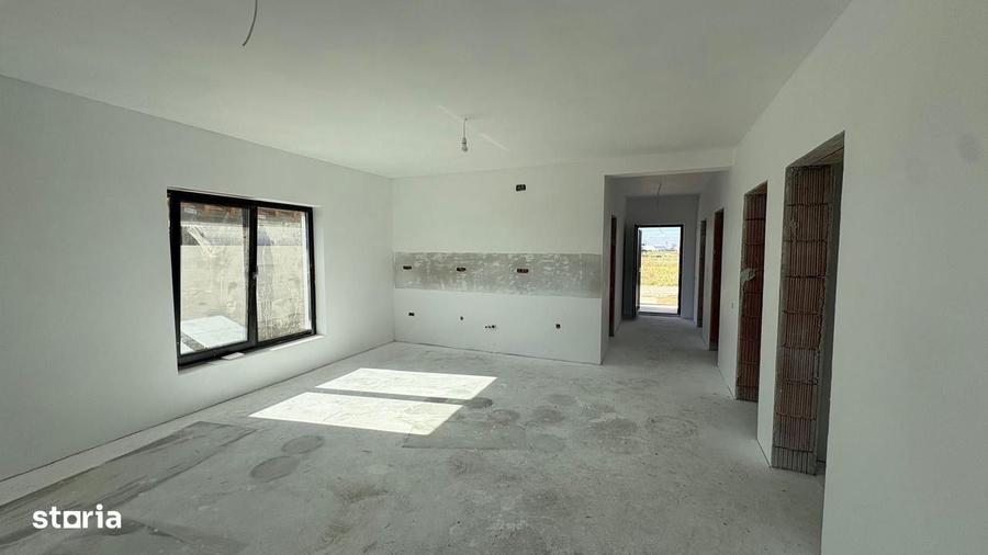 Casa noua in Santandrei Sistem Fotovoltaic, 3 Dormitoare - 4