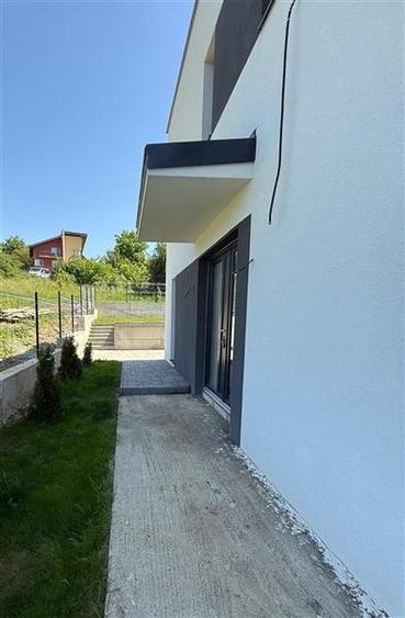 Duplex  -  Dambul Rotund -  S+P+E , - 166 mp suprafata utila - Comision 0 % - 4