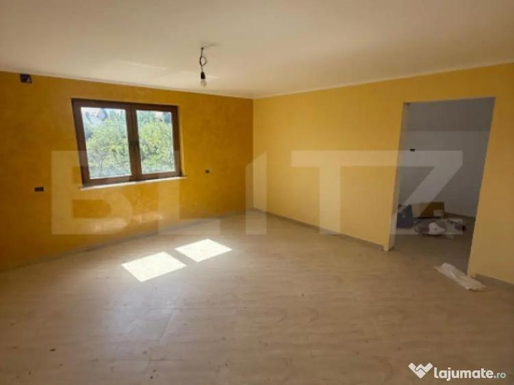 Casa cu etaj, 160 mp utili, 650 mp teren, Salcea - 5