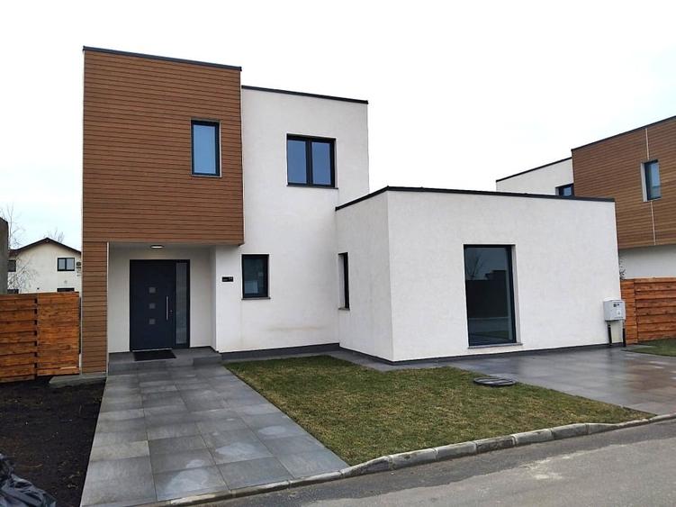 Vilă cu piscina, INDIVIDUALA, PREMIUM - 12