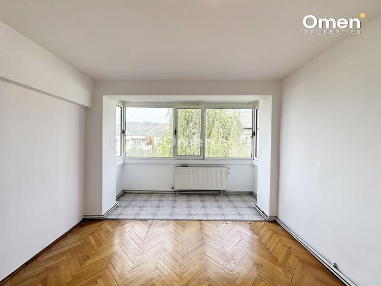 Apartament 4 camere cu garaj ,  b-dul Unirii 118 900 euro - 6