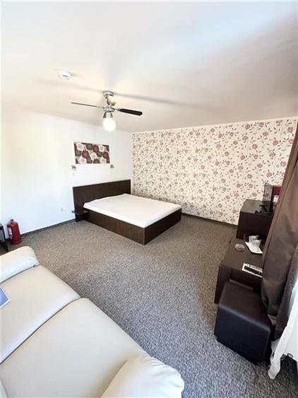 Pensiune 23 de camere zona Mamaia Nord - 5