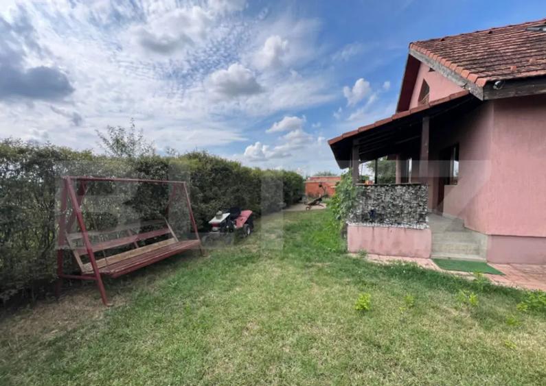 Casa de vanzare, cu 3 camere, 100 mp, zona Odoreului - 3