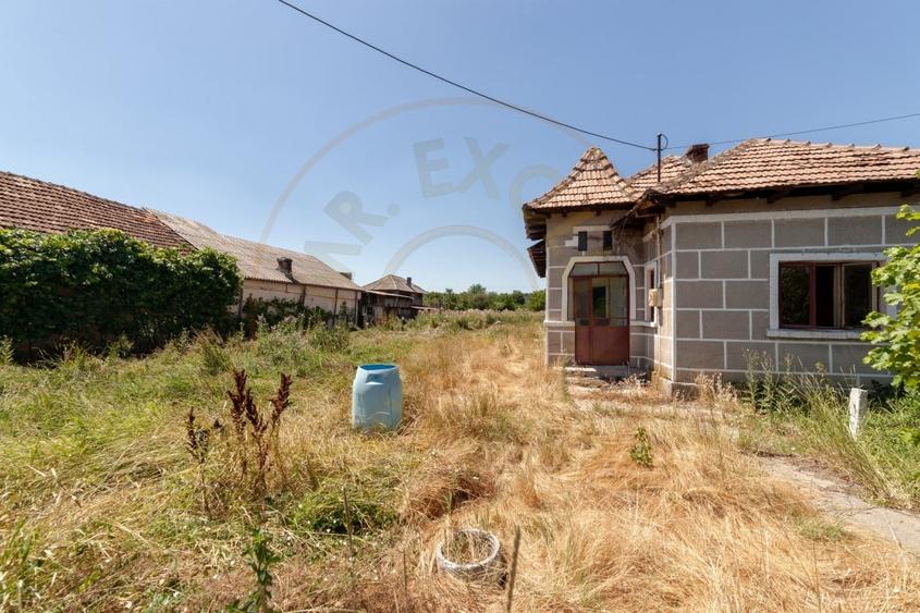 Investitie teren de 3408 mp de 45e/mp -DN 73 E-la 1 min de Pitesti! - 2