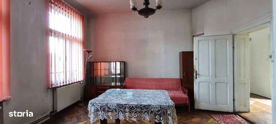 Casa centru, pt. spatiu comercial, 92 mp SU, 252 mp teren - 9