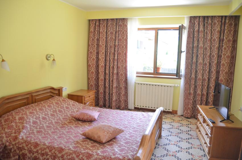 Vila cu 11 camere Predeal-Cioplea - 5