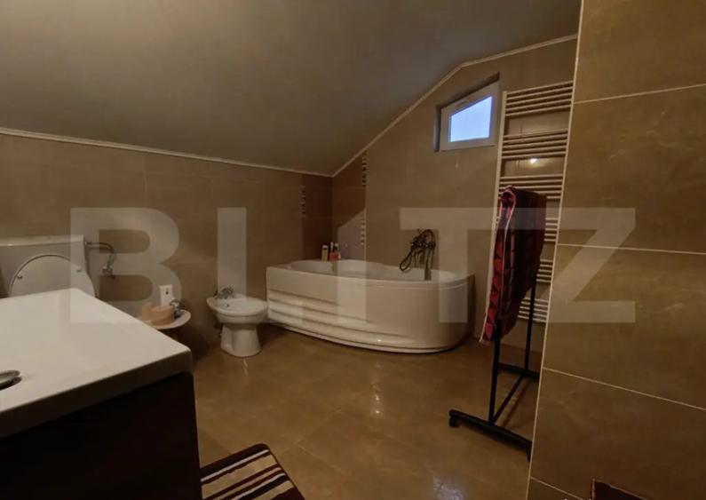 Casa cu 3 camere ?i un teren de 600 mp - 4