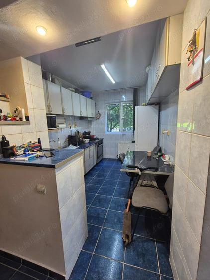 Vand apartament trei camere ,zona Aparatori Patriei!! - 5