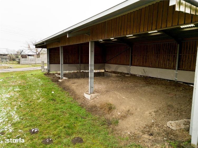 RECO . Teren intravilan cu hala metalica in Roit . - 8