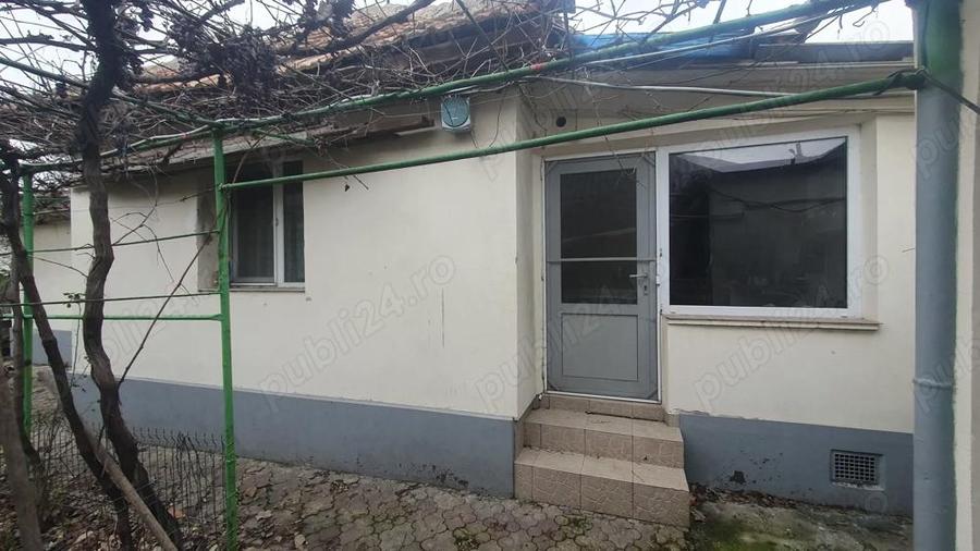 Casa de vanzare, Ovidiu, teren + casa 306mp, Chirpic + BCA - 1