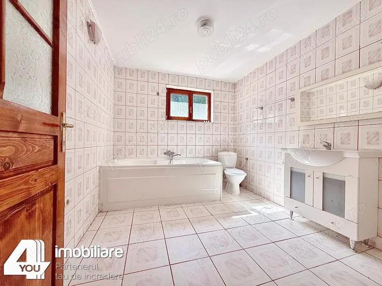 Cladire in Moneasa cu 9 camere: pretabil pensiune, azil batrani, casa vacan?a - 7