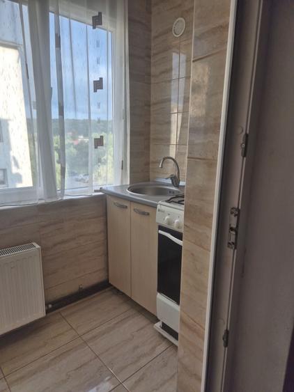 Apartament cu 2 camere decomandat în Pajura