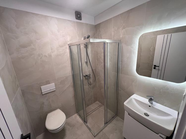 Bloc nou Ap.3 camere Et 1 + 2 locuri de parcare  Zona Lipovei - 7