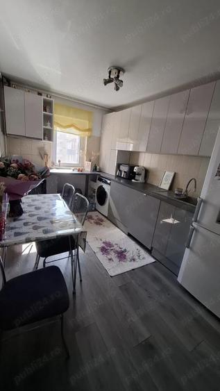 Vand apartament in zona Modern - 1