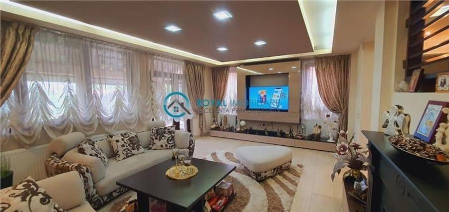 Royal Imobiliare-Vanzare Vila Zona Blejoi - 6