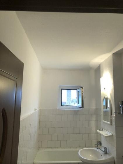 Apartament 3 camere etaj 4 din 5,decomandat,67mp utili,2 bai. - 10