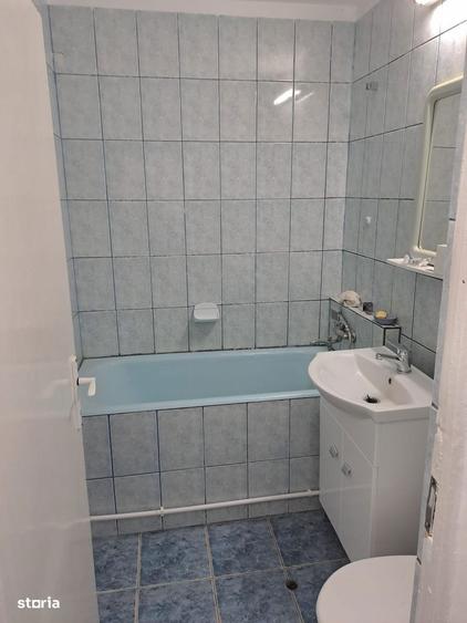 Garsoniera 28 mp - etajul 4 - zona Dumbrava Nord - 6