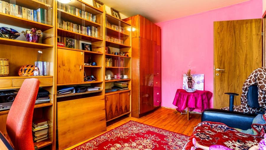 Apartament 4 camere , zona Complex Nora - 10