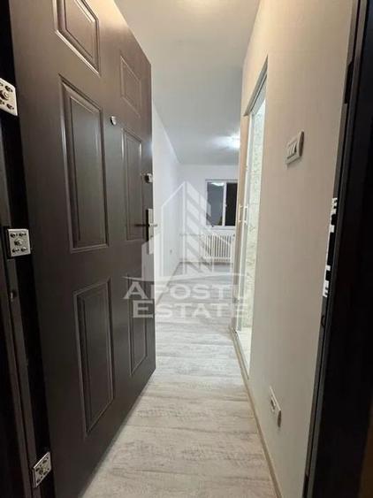 Garsoniera 12 mp renovata, zona Dambovita - 7