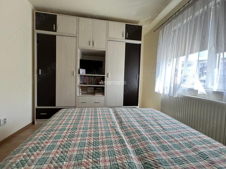 Vand apartament cu 2 camere in Campia Turzii