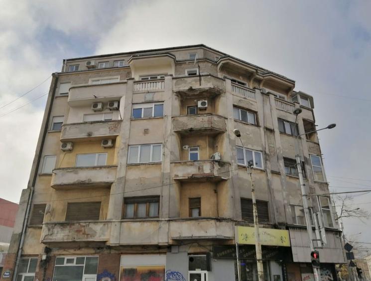 Studio exclusivist in zona Dacia - piata Gemeni - 28