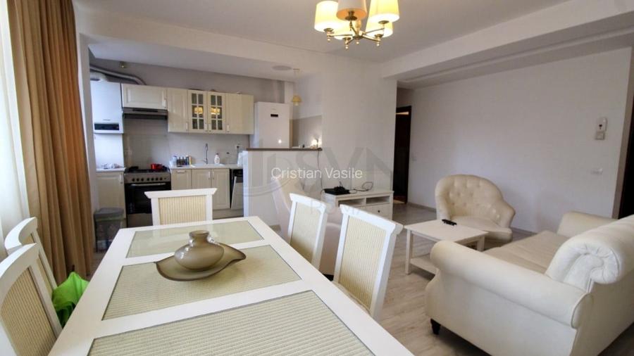 Apartament cu 3 camere semidecomandat în Iancu Nicolae Apartament cu 3 camere semidecomandat în Iancu Nicolae