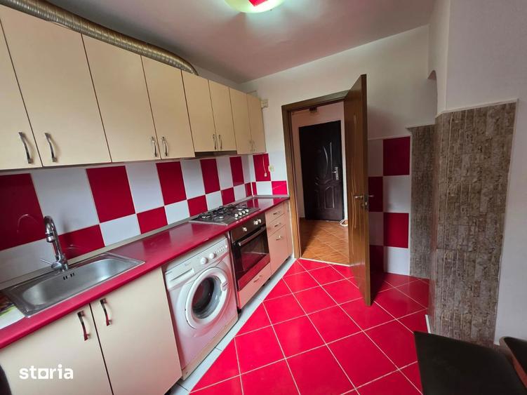 2 camere, str. Ecaterina Teodoroiu, 52 mp, bucatarie mare utilata - 1