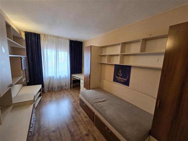 O CASA IN CARE LINISTEA DEVINE PARTE DIN VIATA DE ZI CU ZI - 9