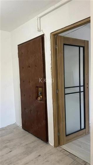 Apartament cu 2 camere decomandat în Aradului