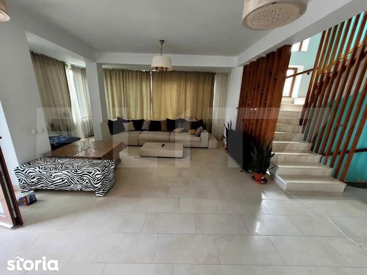 Casa indiaviduala cu 4 camere, 300 mp, curte 1000 mp, garaj, zona Iri - 8