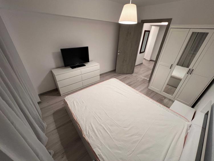 Apartament cu 2 camere decomandat în 1 Decembrie 1918