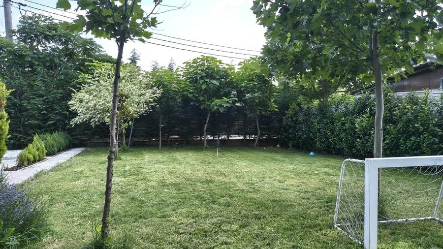 Casă cu 3 camere cu Teren 800 Mp în Mihai Bravu
