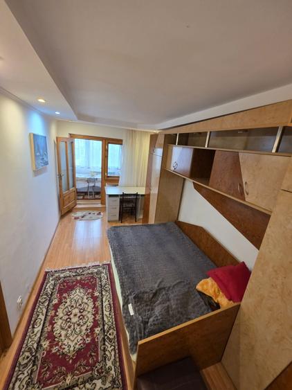 Apartament cu 2 camere decomandat în Crihala