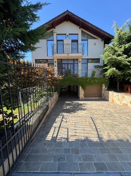 Casă individuală cu 5 camere cu Canalizare în Europa
