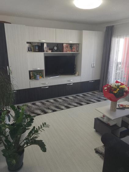 Apartament cu 2 camere nedecomandat în Central
