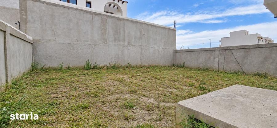 Casă cu 4 camere cu Teren 236 Mp în Sud