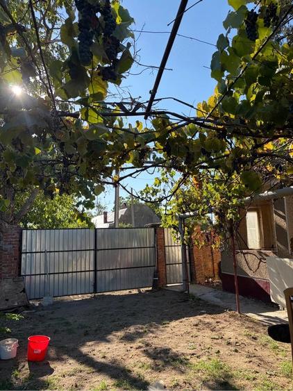 Casă cu 3 camere cu Teren 1173 Mp în Parhida