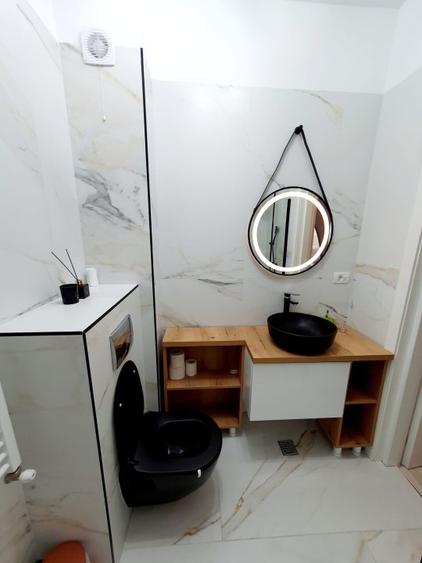 Apartament cu 2 camere semidecomandat în Nord