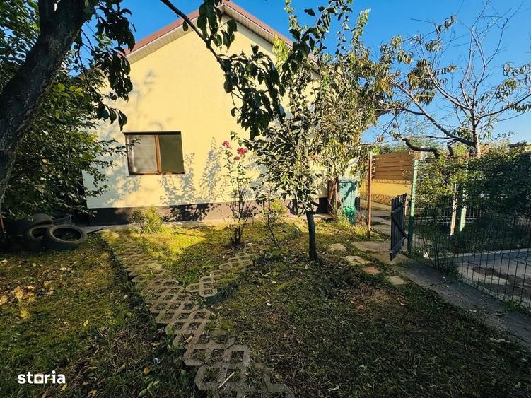 Casă cu 3 camere în Central