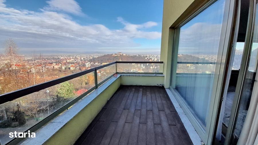 Apartament cu 3 camere, mobilat în Schei