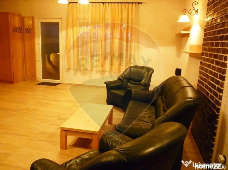 Casă cu 3 camere cu Teren 300 Mp în Subcetate
